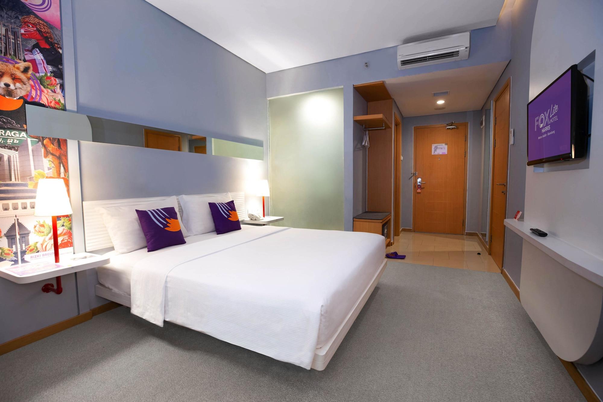 Fox Lite Hotel Metro Indah - Бандунг Екстериор снимка